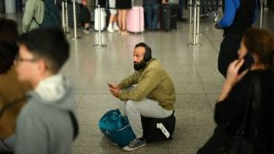 Disruption to flights could last days after air-traffic control failure