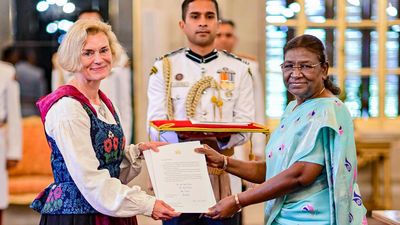 President Murmu accepts credentials from envoys of four nations