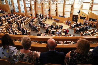 Time limit for questions at FMQs and in Holyrood chamber set to be introduced