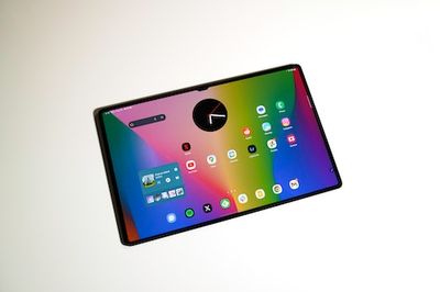 Samsung Galaxy Tab S9 Ultra Review: The iPad Pro's Worst Enemy