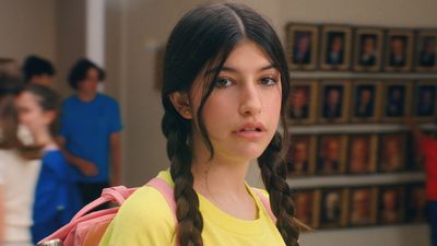 4 Reasons Netflix's You Are So Not Invited To My Bat Mitzvah Is One Of The Best Coming Of Age Movies In A Long Time