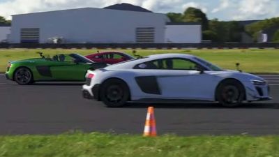 Watch Audi R8 GT Drag Race R8 Spyder With AWD, RWD R8 Coupe