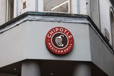 Chipotle to pay D.C. more than $300K