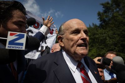 Special counsel Jack Smith is asking Trump witnesses about Giuliani’s drinking, report says