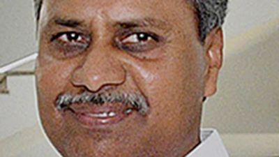 BRS MLC’s comment equating Cong. MLAs as ‘barking dogs’ sparks controversy