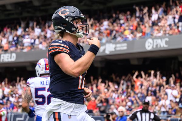 How Tyson Bagent beat P.J. Walker for Bears' QB2 job – NBC Sports