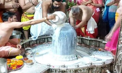 Madhya Pradesh: First 'Rakhi' tied to Lord Mahakal in Ujjain