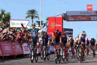 As it happened: Remco Evenepoel extends GC lead on Vuelta a España stage 5
