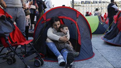 Numbers of children sleeping rough in France on the rise