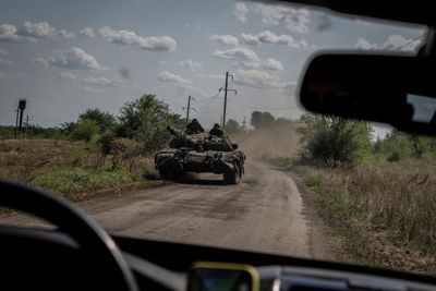 Ukraine’s troops push towards Russia’s rear defences