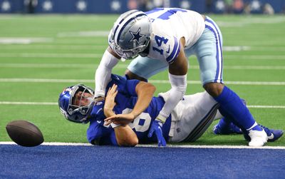 Commanders sign former Cowboys LB Jabril Cox to practice squad