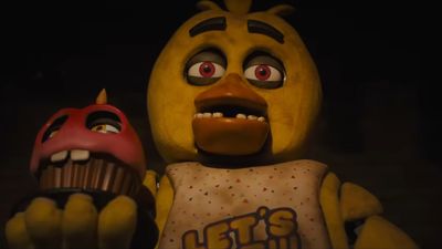 Five Nights at Freddy's movie trailer finally introduces the gang: Freddy, Foxy, Bonnie, Chica, and Mr Cupcake, who eats a guy's face