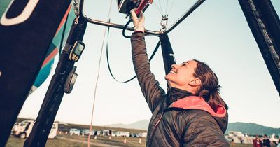 World champion hot air balloon pilot goes west to contest title