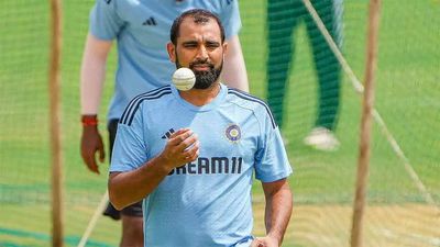 I don't mind bowling with the new ball or the old ball: Mohammed Shami