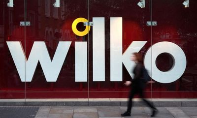 Wilko job cuts to begin next week after £90m bid falls through
