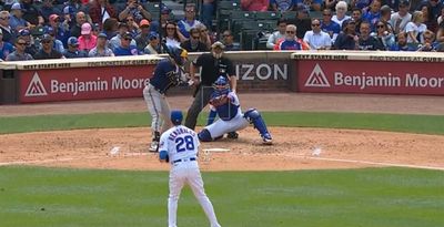 A Cubs catcher hilariously tried framing a pitch that bounced in the dirt to fool ump