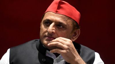 Akhilesh meets family of bus conductor who died after terminated from job in namaz episode