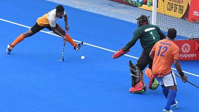 HOCKEY | Defending champion IOC knocked out by Central Secretariat
