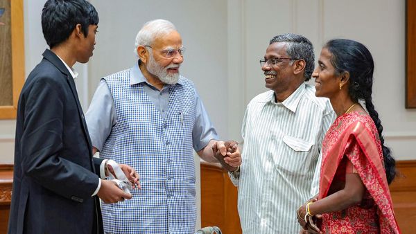 Good for Chess': R Praggnanandhaa receives grand welcome at Chennai airport, Watch