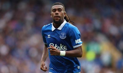 Dyche open to selling Iwobi and Cannon to help fund Everton reinforcements