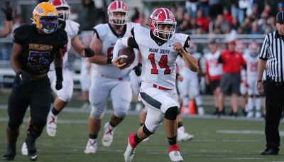 Constantine Coines steps up as Maine South beats Warren in the area’s most unlikely rivalry