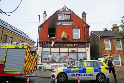 Neighbour of derelict pub fire in Croydon describes massive blaze: ‘We actually got so scared’