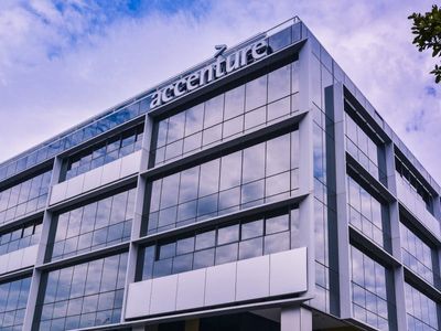Accenture ‘mapping’ govt officials to win contracts