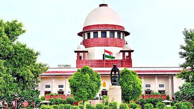 Elgar Parishad case | Supreme Court asks NIA to file reply in four weeks on Navlakha's plea to change accommodation