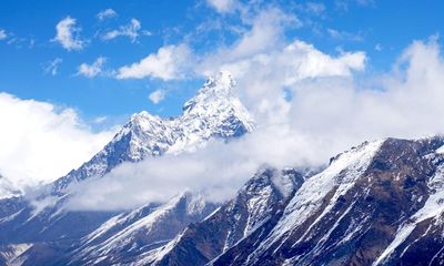 Himalayan avalanches are increasing risk for climbers in warming climate