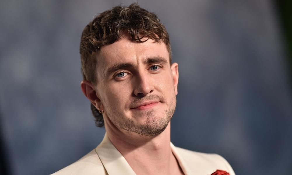 ‘History’s most divisive hairstyle’: salons report…