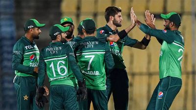 Asia Cup: Pakistan name unchanged XI for marquee clash against India