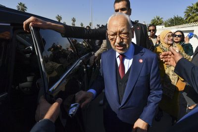 African court orders Tunisia to allow jailed leaders access to lawyers