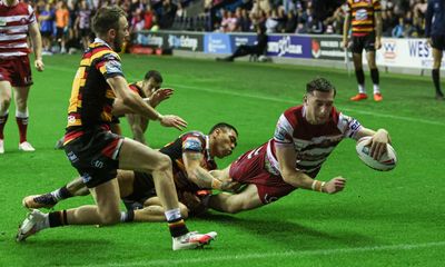 Wardle fires Wigan to victory over Salford to move top of Super League