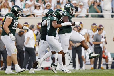 Michigan State football dominates Central Michigan in season opener following slow start