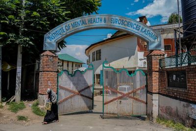 AP photos of Kashmir's mental health clinics show the invisible scars of decades of conflict