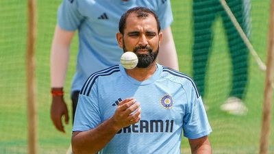 'Shows signs of insecurity': Sanjay Manjrekar unimpressed with Mohammed Shami's omission