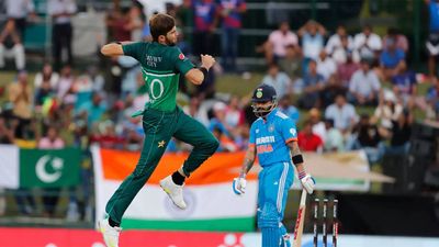 Watch: Menacing Shaheen Afridi knocks over Rohit Sharma and Virat Kohli