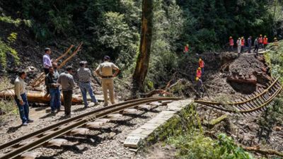 Himachal Pradesh government imposes two week ban on hill cutting and fresh building permissions