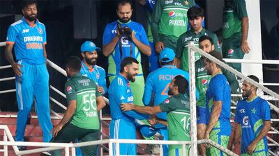 Asia Cup: Pakistan advance to Super 4s as rain washes out see-saw contest against India