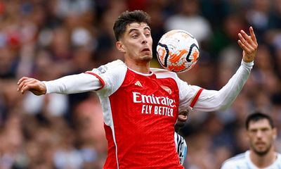 Midfields in a mess as Mikel Arteta and Erik ten Hag struggle with upgrades