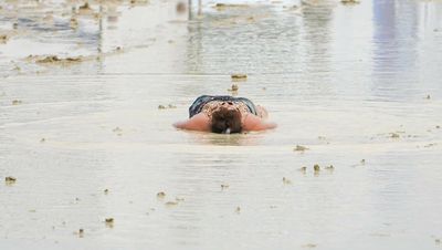 Burning Man festival: One dead as downpours leave thousands stranded