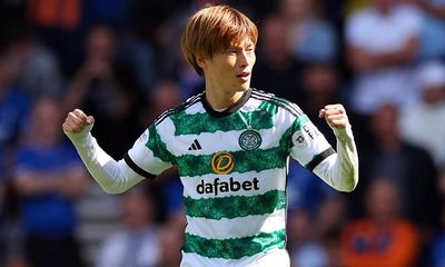 Kyogo Furuhashi gives Celtic win at Rangers to turn up pressure on Beale