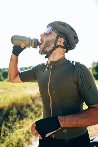 Do Ketone Drinks Improve Athletic Performance? Here’s What The Research Actually Shows