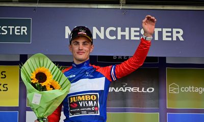 Olav Kooij wins Tour of Britain first stage with Wout van Aert in second