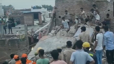 Uttar Pradesh: Three killed, one missing, 10 injured in Barabanki building collapse