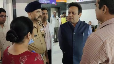 Three team probing attack on woman cop in Saryu express: DGP