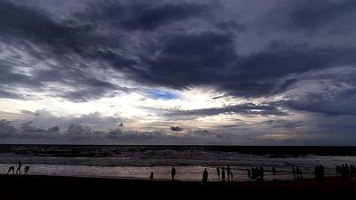 Threat of rain in Puthuppally as orange alert issued in nearby areas