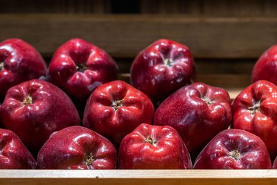 The fall of the Red Delicious apple