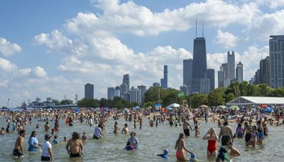 Labor Day beachgoers enjoy humid final day of beach season that saw record-setting heat