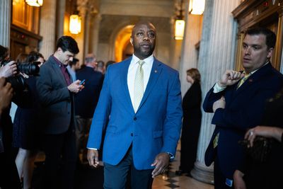 Tim Scott never disclosed buying stocks he recently said he owned